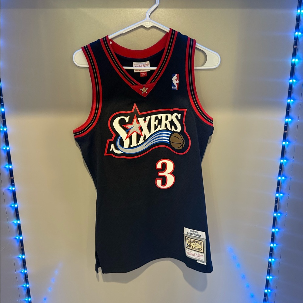 Mitchell & Ness Allen Iverson Hardwood Classics Jersey